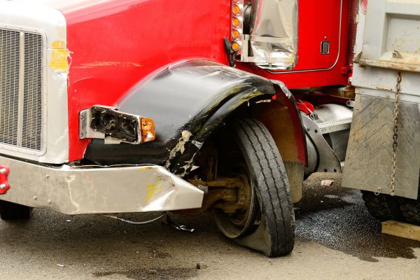 Common Types of Commercial Truck Accidents in St. Petersburg