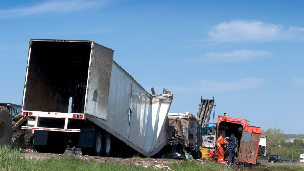 Driver Error: Mistakes made by truck drivers, such as distracted driving, fatigue, or impairment, which can lead to catastrophic outcomes. Poor Visibility: Limited visibility from the truck’s side and rear views, making it difficult for drivers to see other vehicles or obstacles. Mechanical Failures: Issues like brake failures or cargo shifts can lead to loss of control and serious accidents. Road Conditions: Poor road maintenance, hazardous weather conditions, or unexpected obstacles can contribute to accidents.