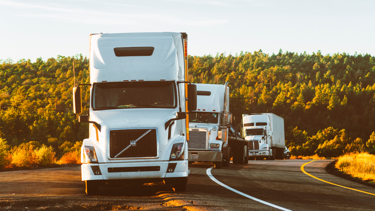 Obtaining fair compensation in Schneider truck accident cases can be challenging due to the intricacies of trucking laws and insurance policies. A proficient Florida truck accident attorney navigates these complexities, aiming for a comprehensive financial recovery that fully addresses the victim's losses.