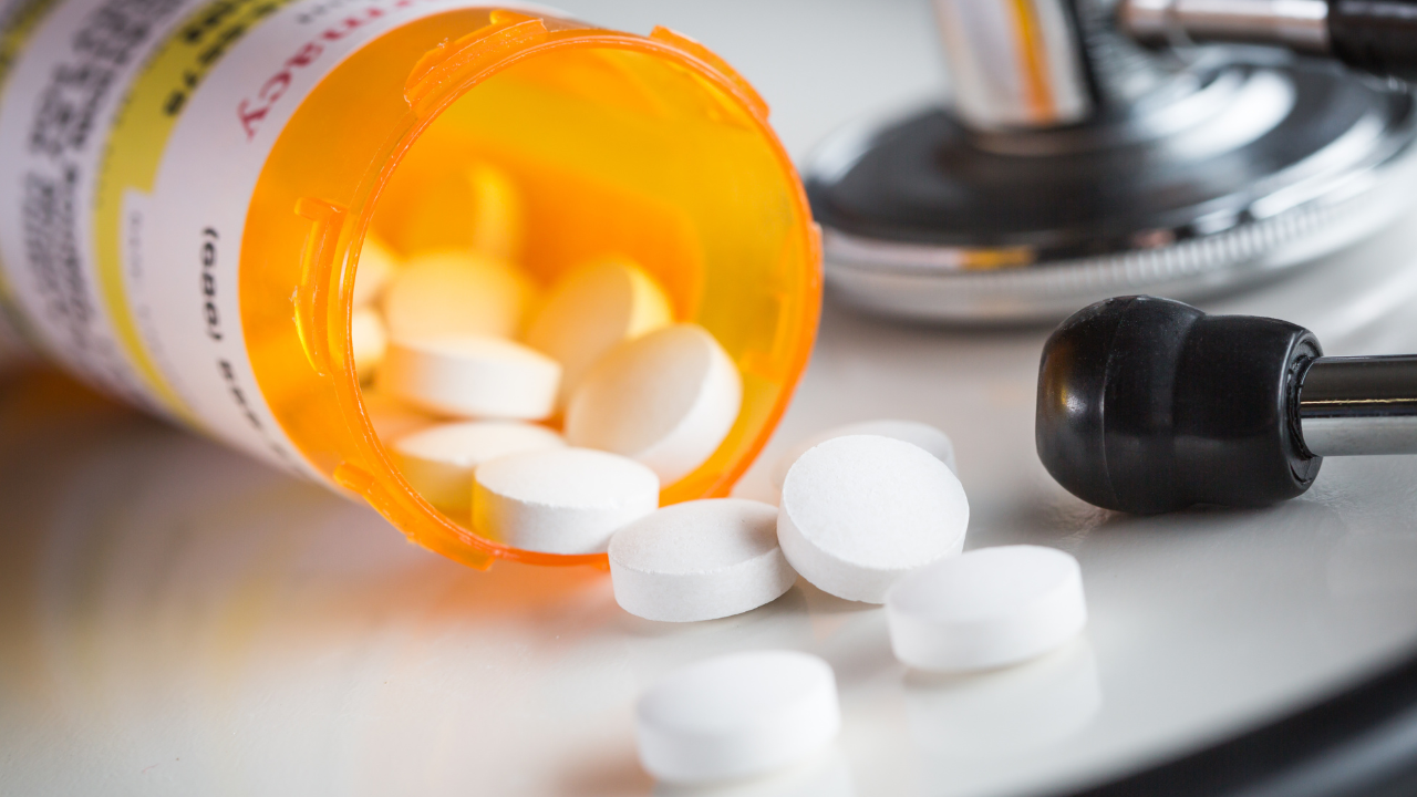 Medication overdoses often result in catastrophic outcomes. These cases can involve multiple liable parties, including doctors, nurses, pharmacists, and even pharmaceutical companies. Our Tampa hospital overdose attorneys conduct thorough investigations to identify responsible parties and secure compensation for: