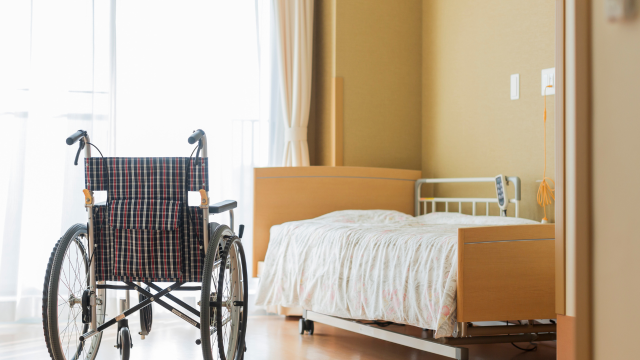 Nursing home abuse can take various forms, ranging from physical abuse and emotional distress to neglect and financial exploitation. In many cases, abuse occurs when staff members are inadequately trained, overworked, or lack proper supervision. Wrongful death in a nursing home setting typically results from negligence or intentional harm inflicted on the resident.

Wrongful death refers to a fatality that occurs due to the negligence, misconduct, or intentional act of another party. In the context of nursing homes, wrongful death can happen due to abuse, neglect, medical malpractice, or failure to provide proper care. Florida law allows families to file a wrongful death lawsuit against nursing homes that fail to uphold their duty of care, providing a path to justice and compensation.